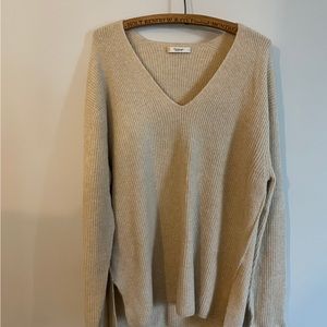 Totokaelo Beige V-Neck Knit Sweater